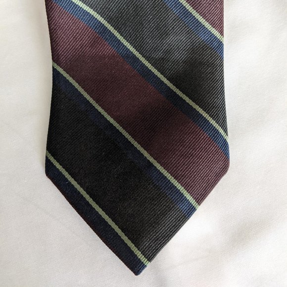 Farrell Reed for Davidsons of W. Virginia Silk Tie - Picture 4 of 11